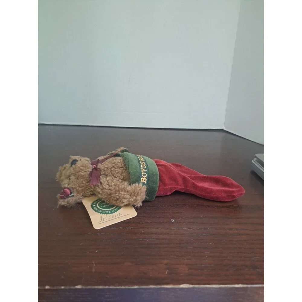 1997 Boyds Bears Collectables Felicity 9inch Plush
